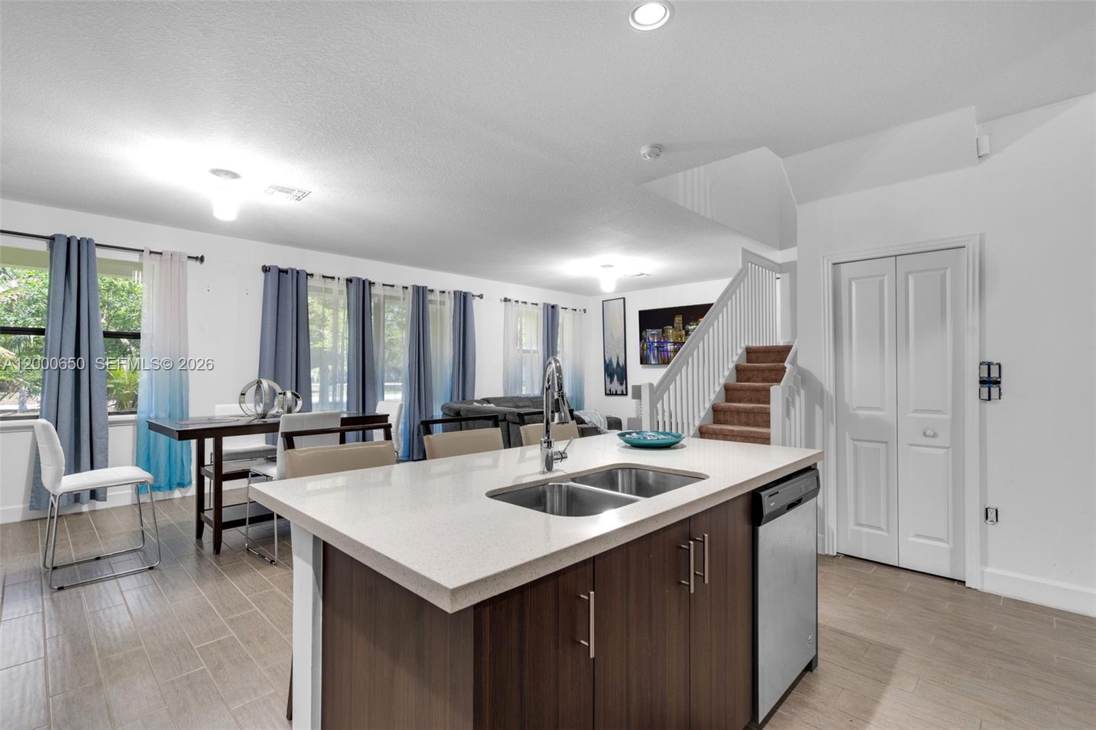 5113 Nw 52nd Street Property Photo 11