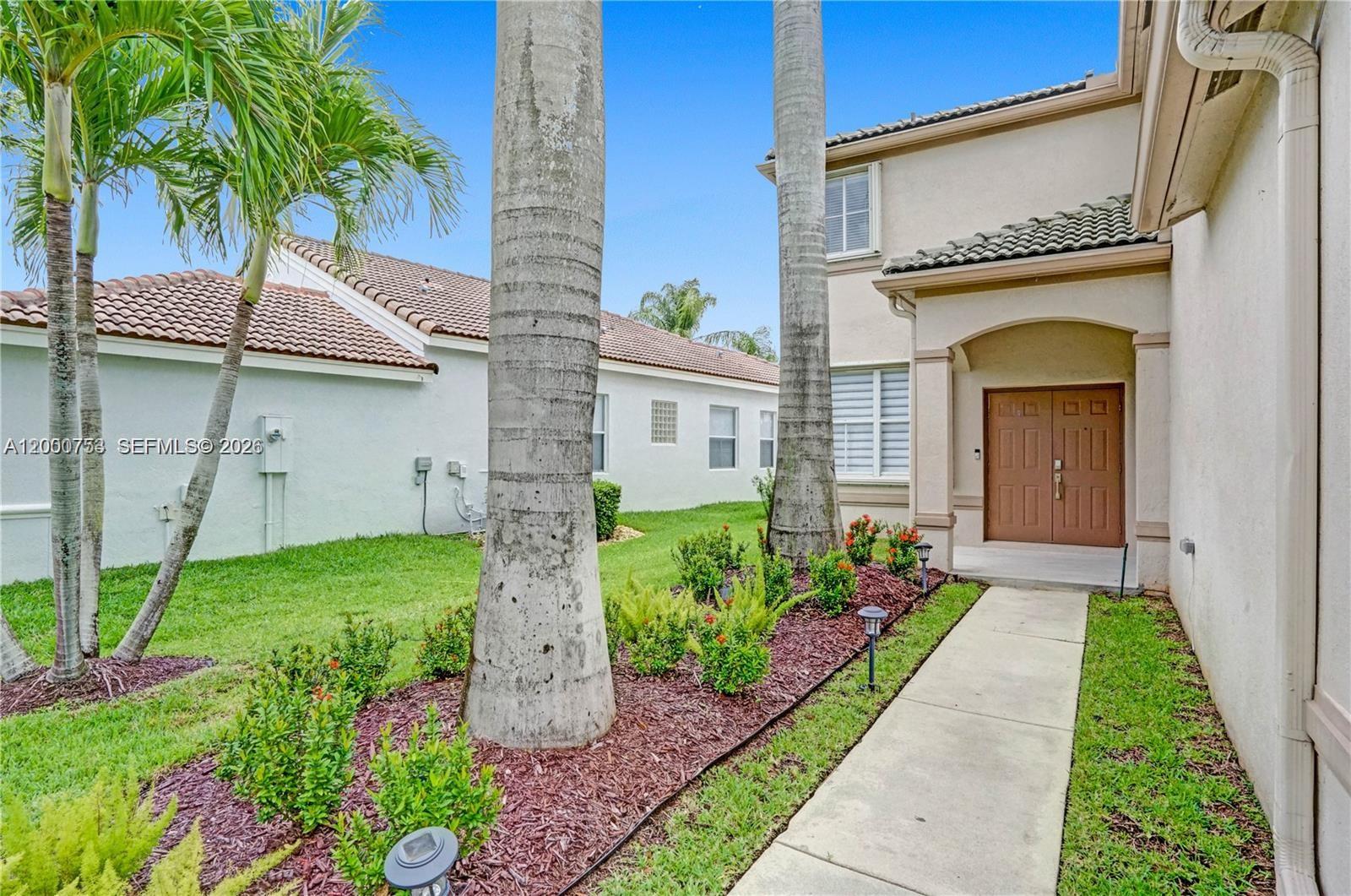 1871 Silverbell Terrace Property Photo 4