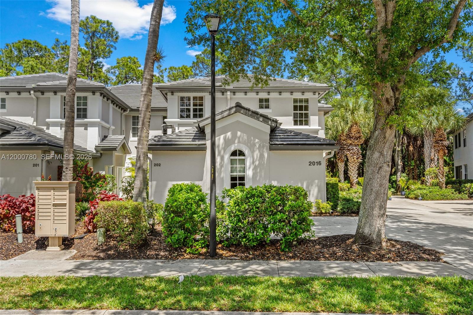 2016 Tarpon Bay Drive N 202