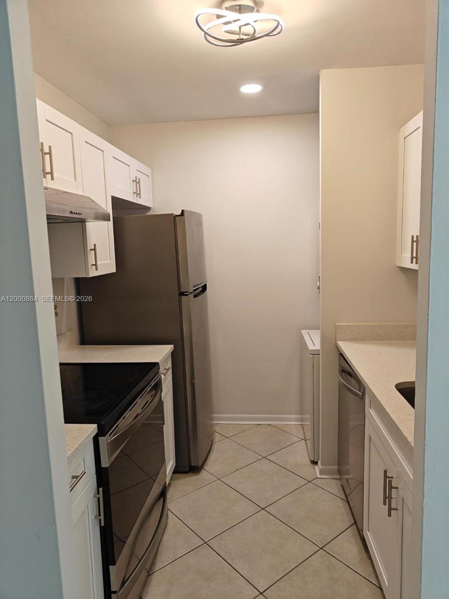 10228 Twin Lakes Drive 16-e Property Photo 4
