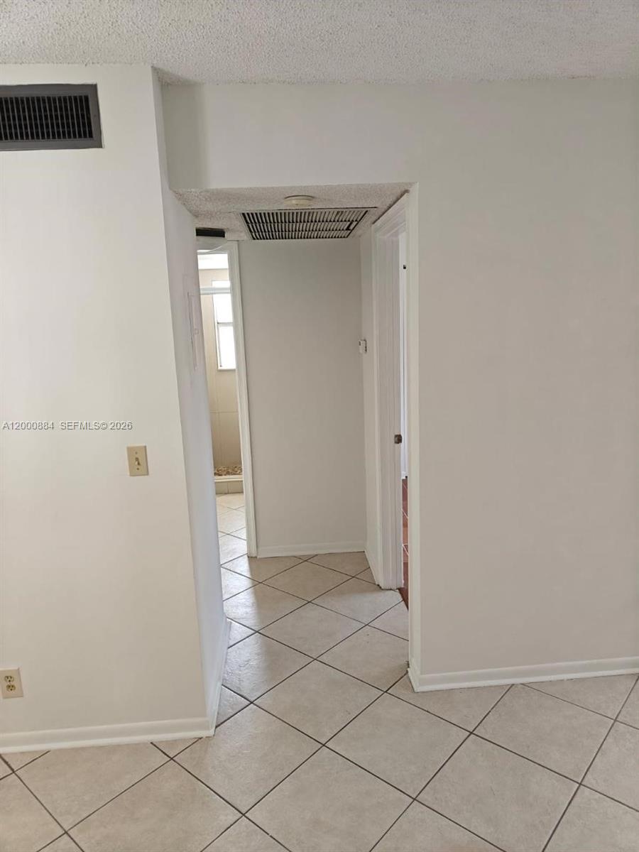 10228 Twin Lakes Drive 16-e Property Photo 12