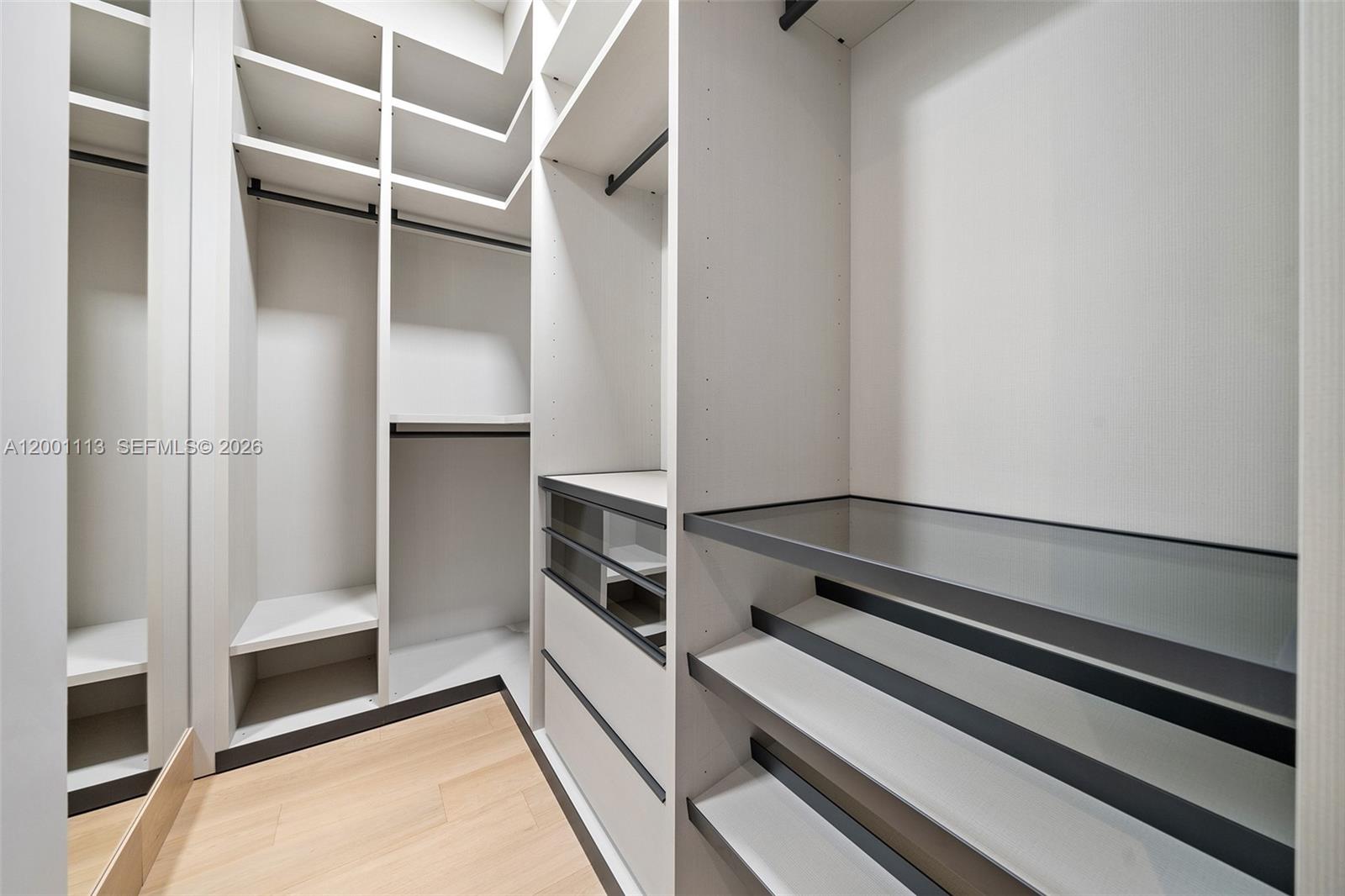 17475 Collins Avenue Ph3201 Property Photo 46