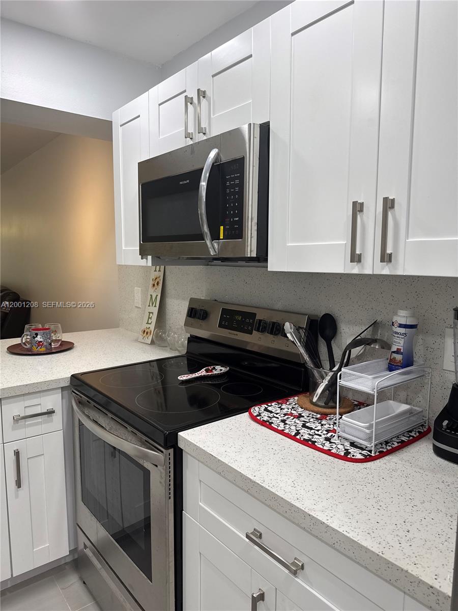 A12001208 Property Photo 1