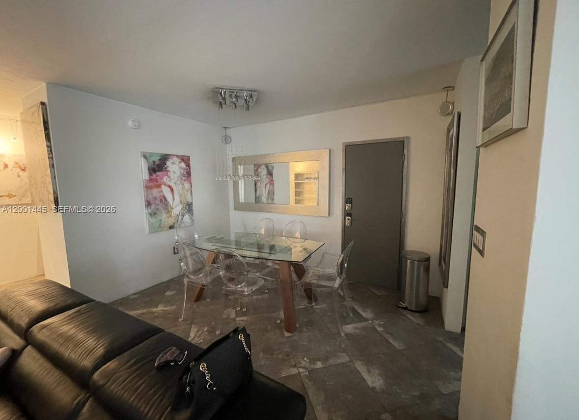 1300 Lincoln Road A301 Property Photo 9