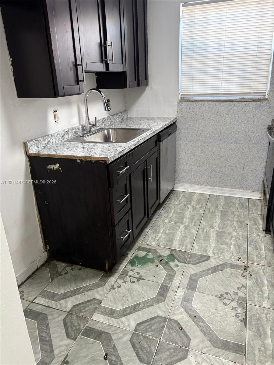 270 NE 142nd Street 14A Property Photo 1