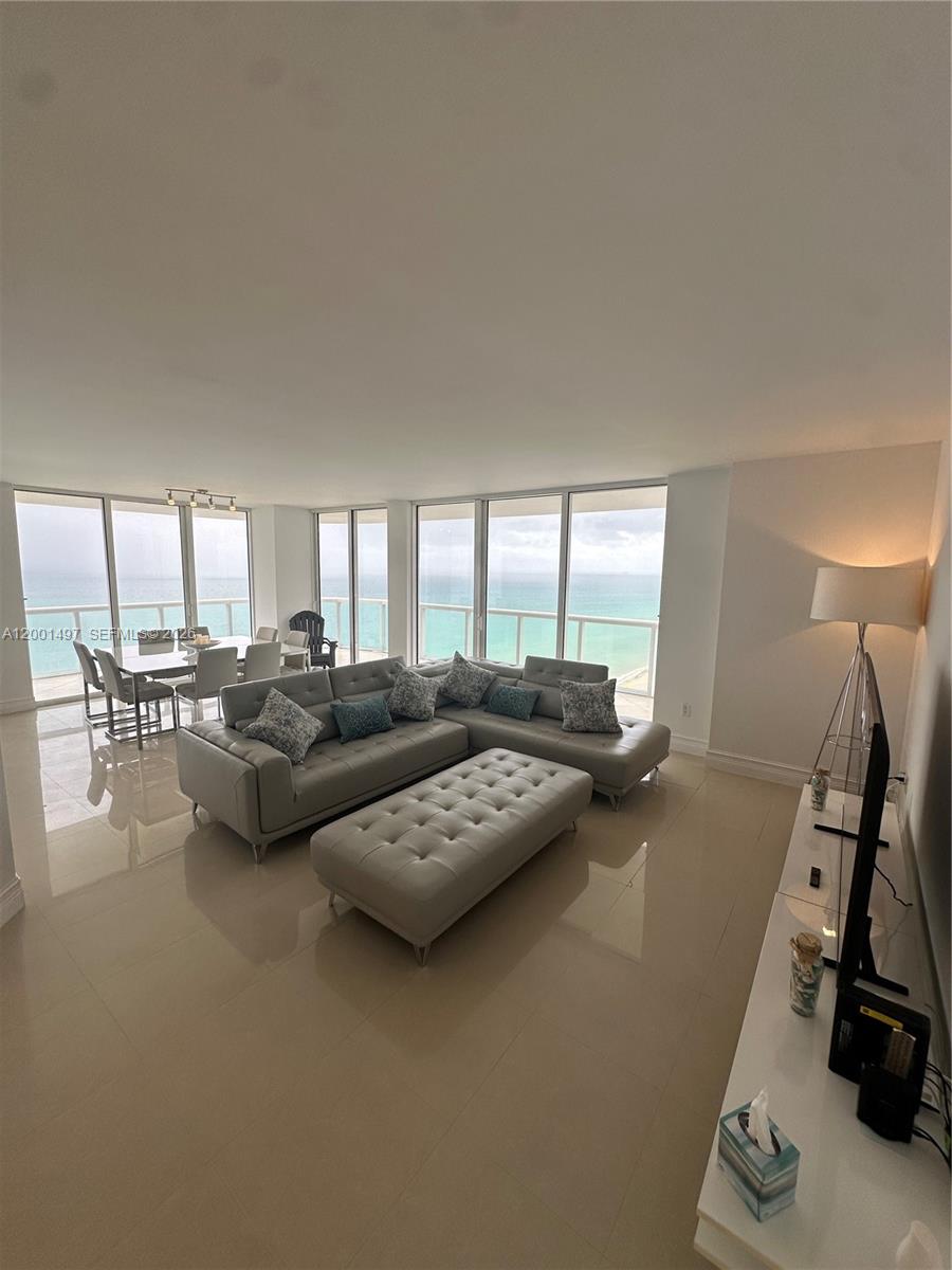 6365 Collins Avenue 1703 Property Photo 3