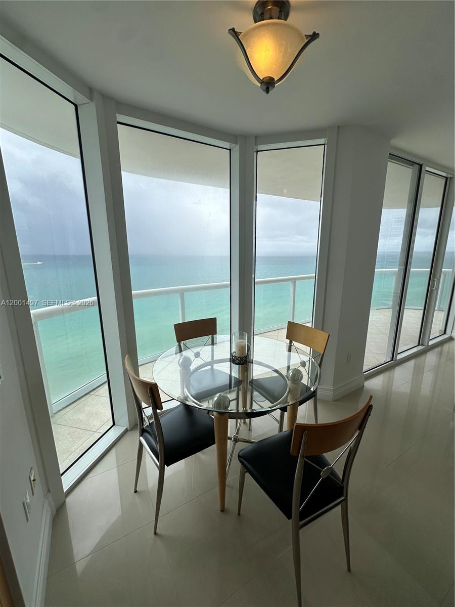 6365 Collins Avenue 1703 Property Photo 7