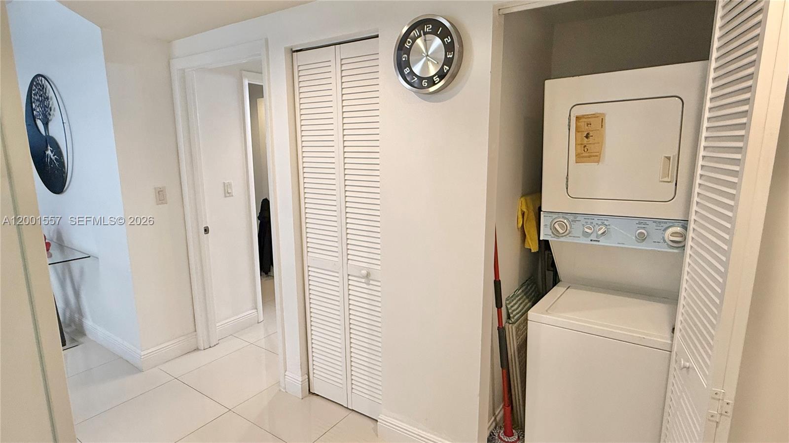 17375 Collins Avenue 1006 Property Photo 11