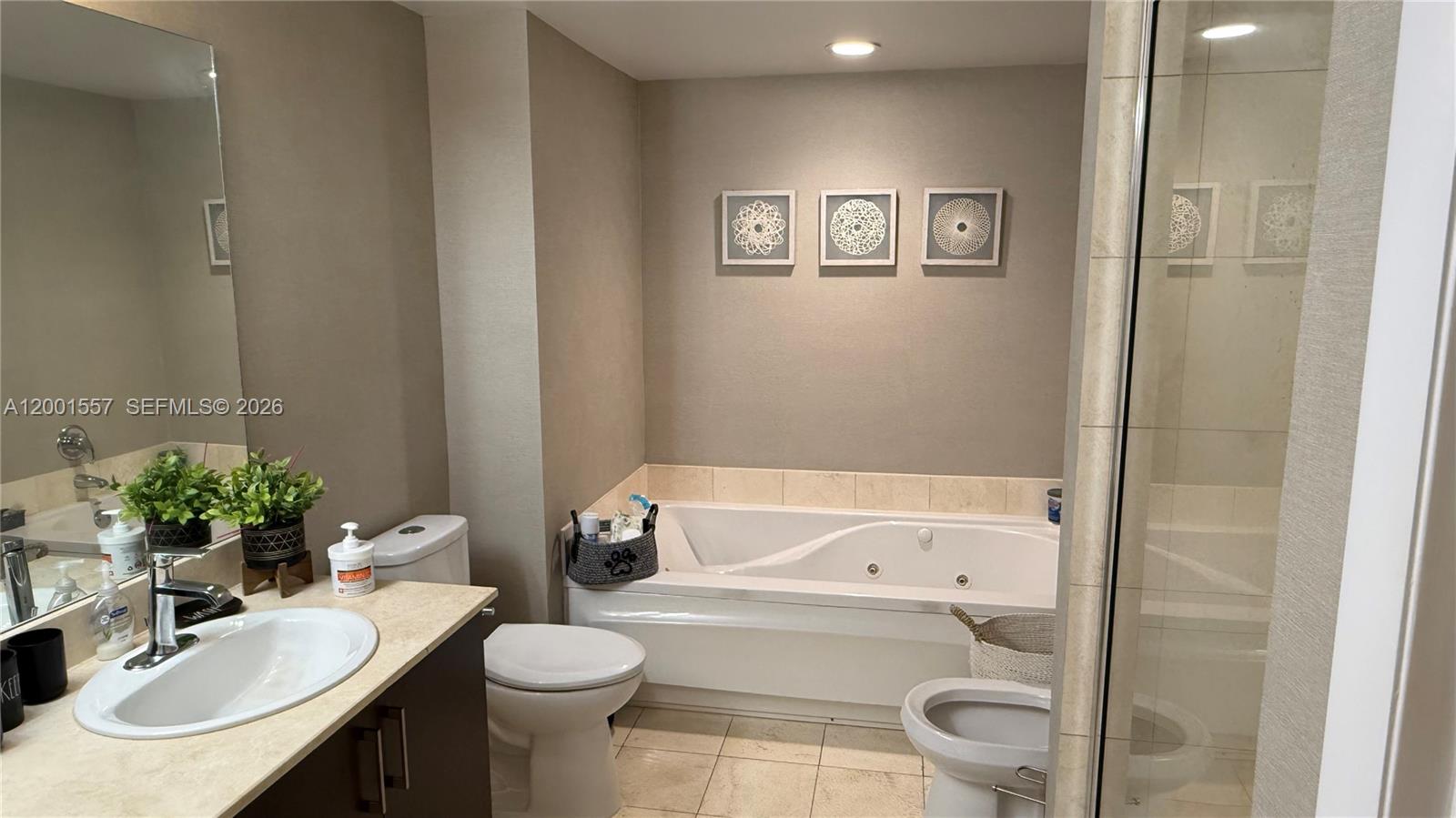 17375 Collins Avenue 1006 Property Photo 32