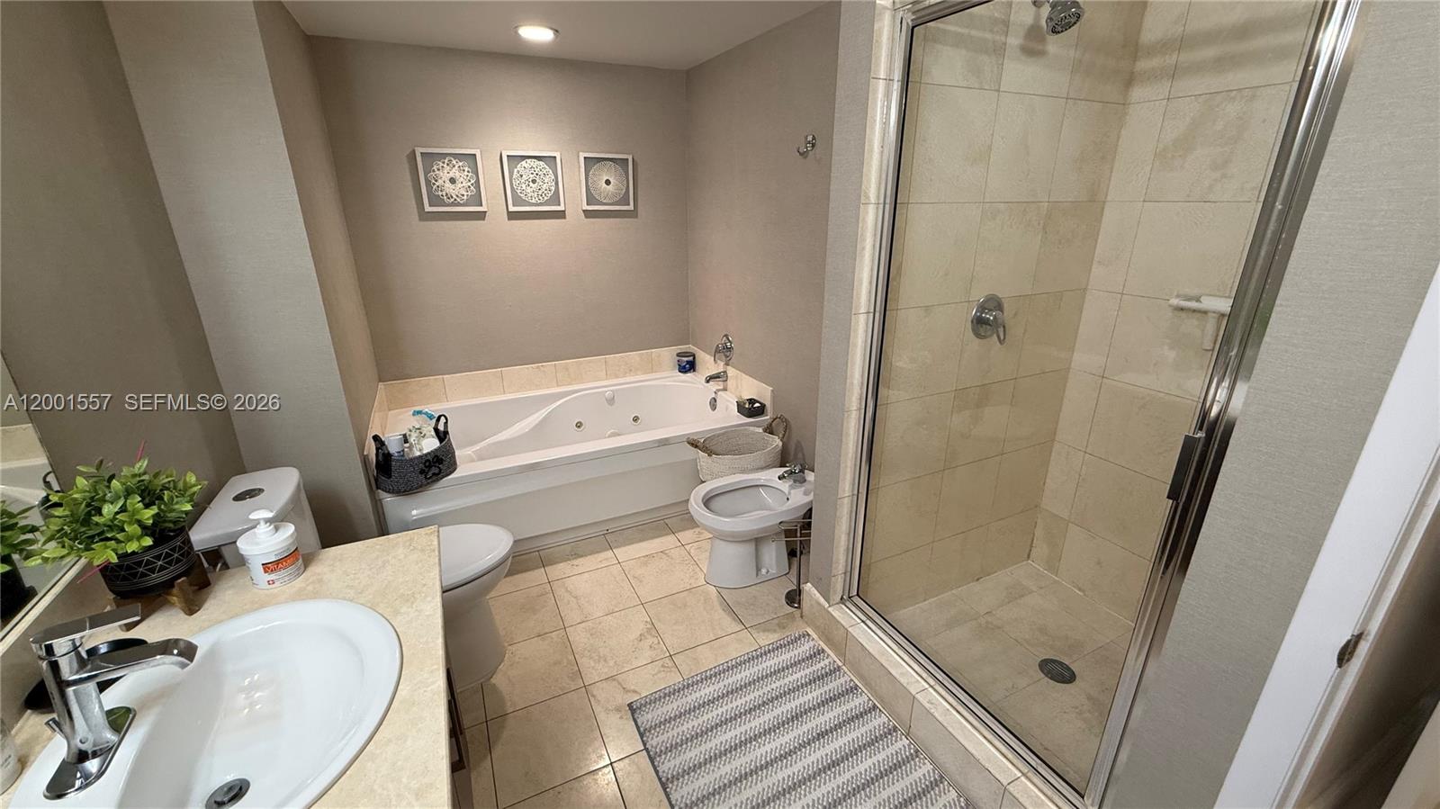 17375 Collins Avenue 1006 Property Photo 33