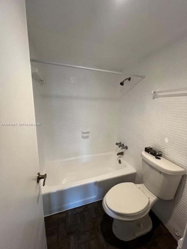 677 Sw 9th Avenue 205 Property Photo 18