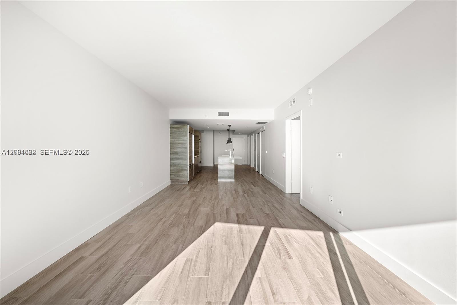 460 Ne 28th Street 2707 Property Photo 18