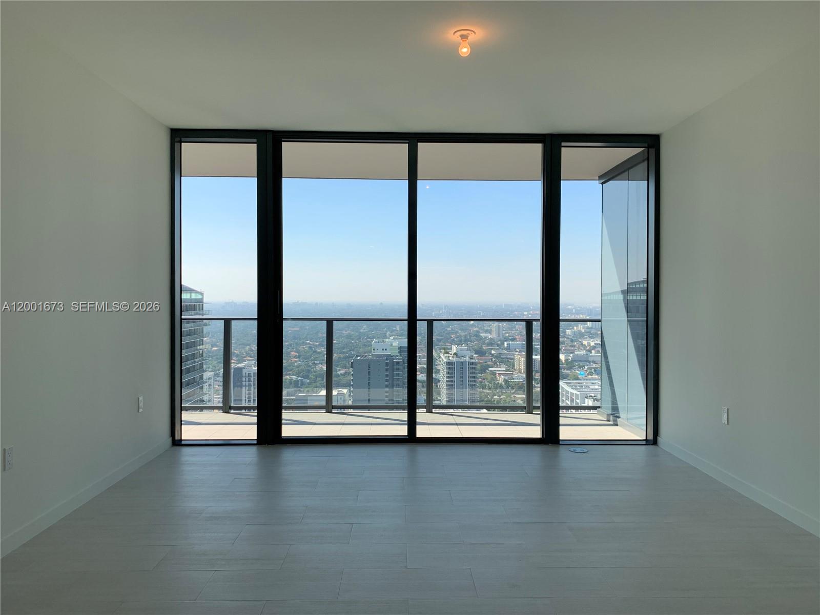 1000 Brickell Plaza 3904 Property Photo 8