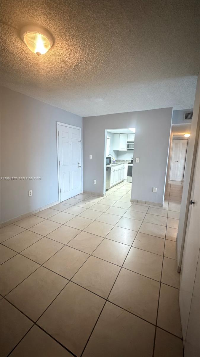 9375 Fontainebleau Boulevard L304 Property Photo 9