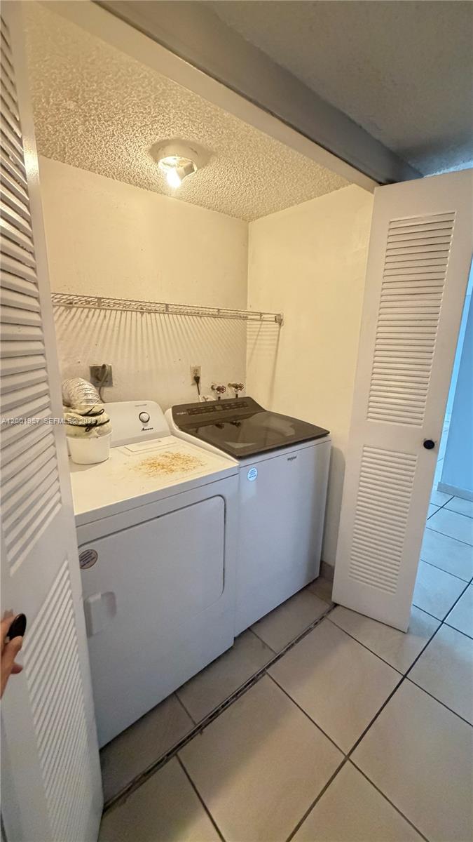 9375 Fontainebleau Boulevard L304 Property Photo 23