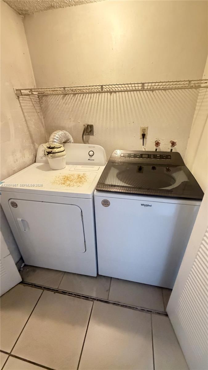 9375 Fontainebleau Boulevard L304 Property Photo 25