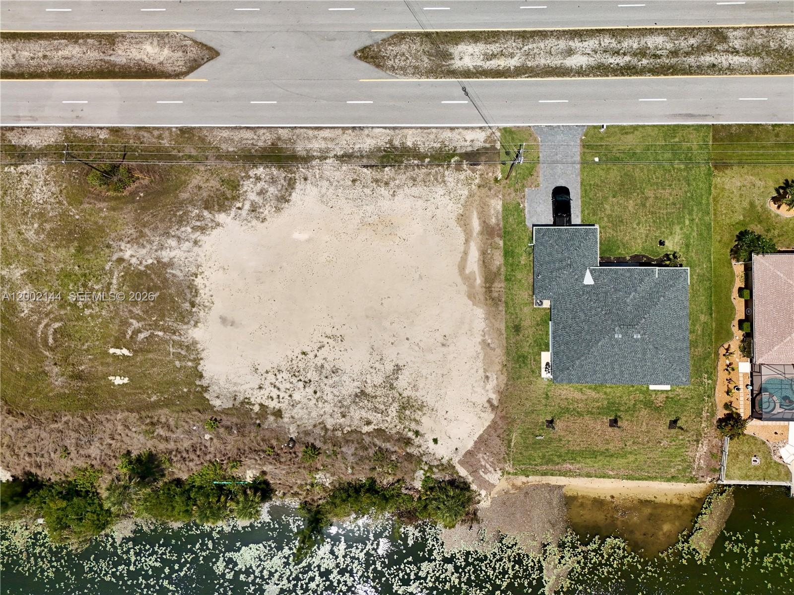900 Vogiantzis Parkway Property Photo 13