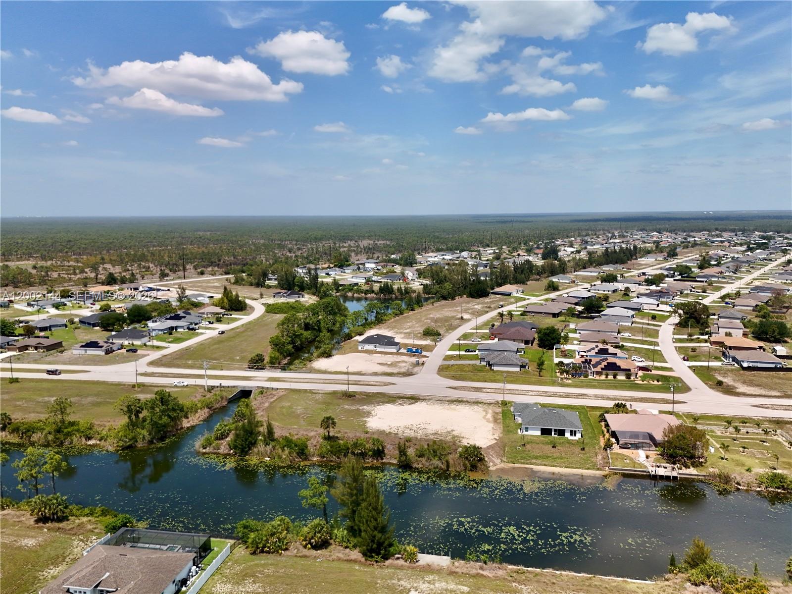 900 Vogiantzis Parkway Property Photo 15