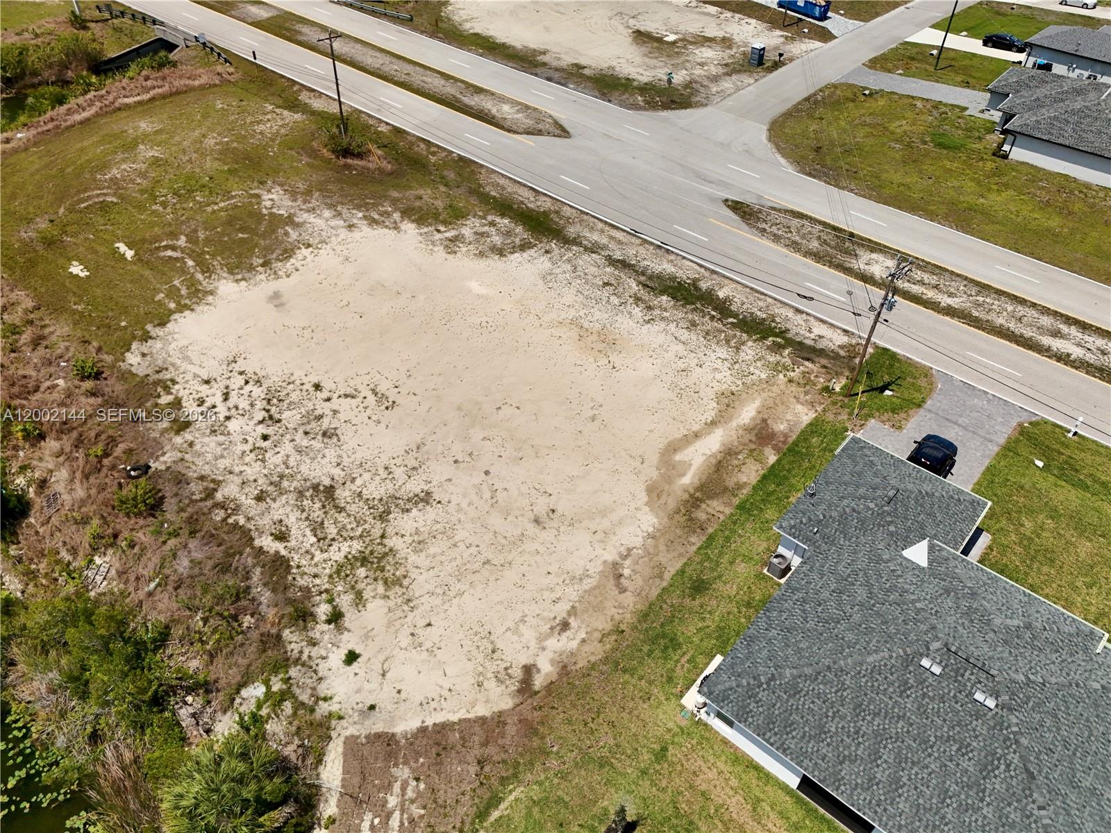900 Vogiantzis Parkway Property Photo 20