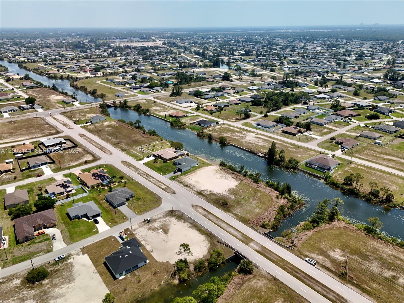 900 Vogiantzis Parkway Property Photo 25