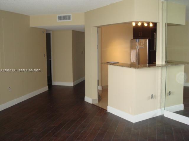 2750 NE 183rd Street 2607 Property Photo 1