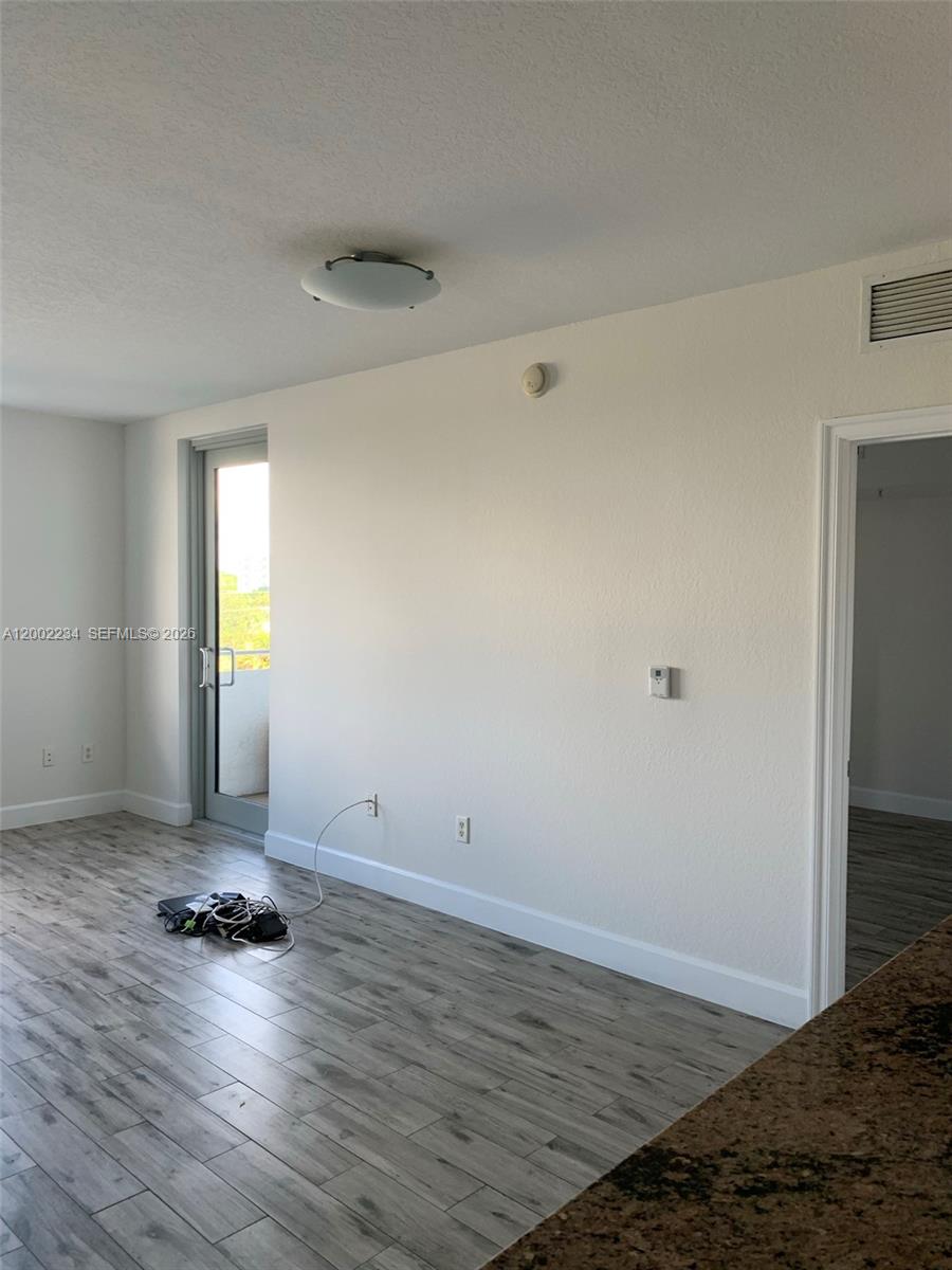 1830 Radius Drive 407 Property Photo 13