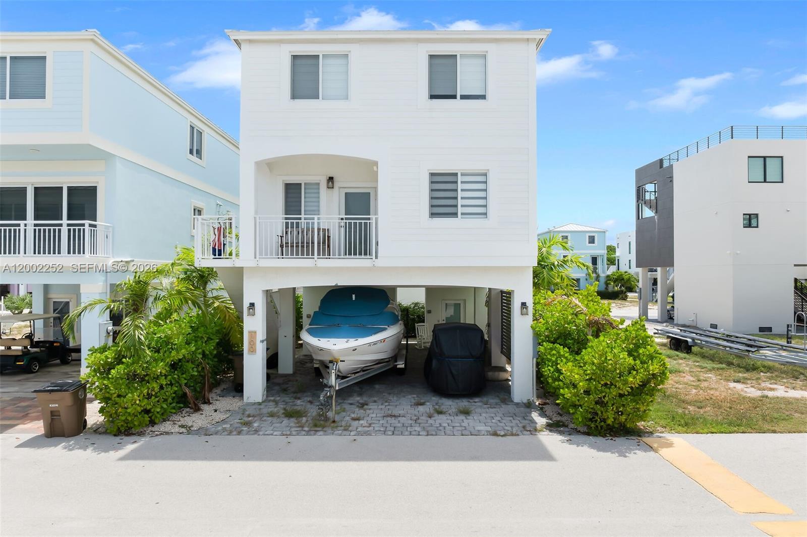 94825 Overseas Hwy 100 Property Photo 1