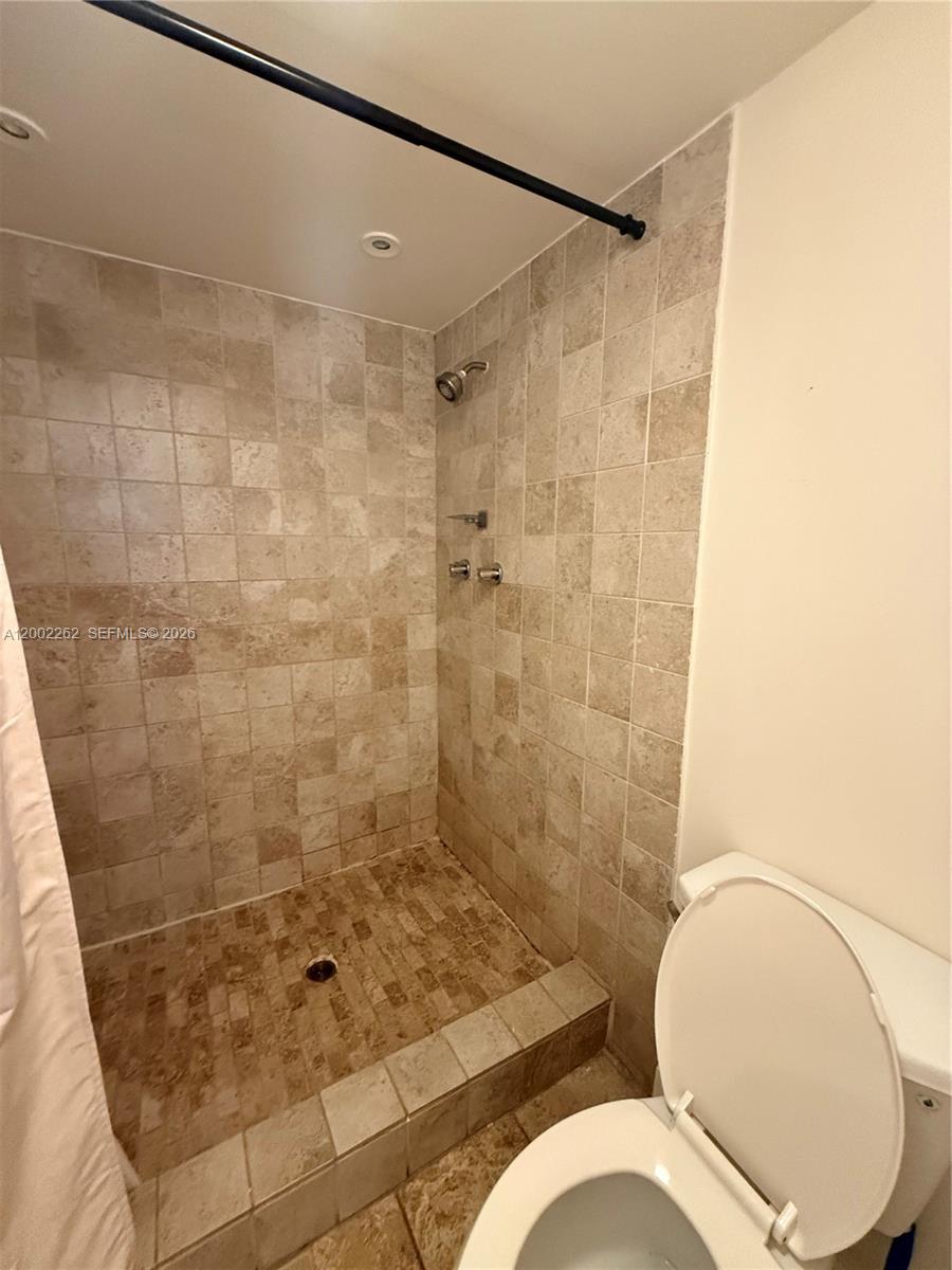 A12002262 Property Photo 12
