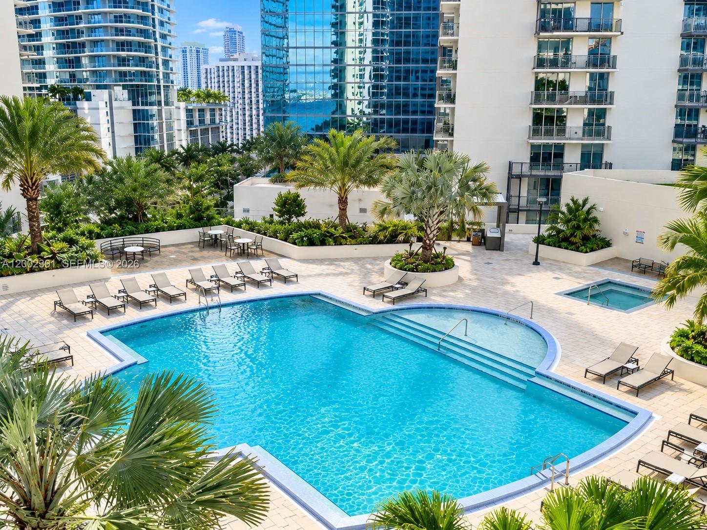 300 S Biscayne Boulevard PH-3903 Property Photo 1