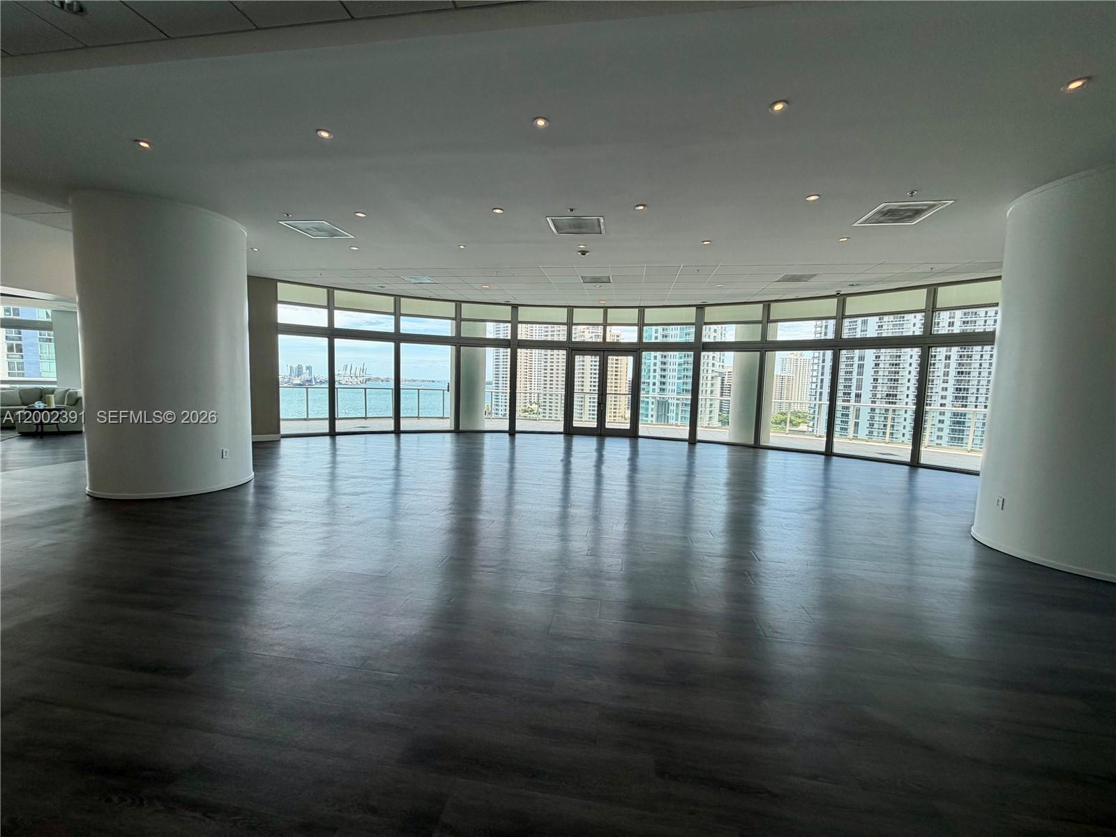 300 S Biscayne Boulevard Ph-3903 Property Photo 19