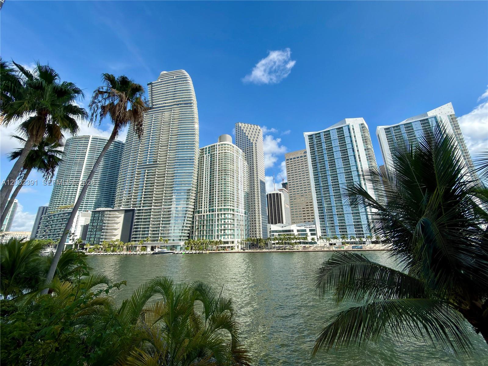 300 S Biscayne Boulevard Ph-3903 Property Photo 26