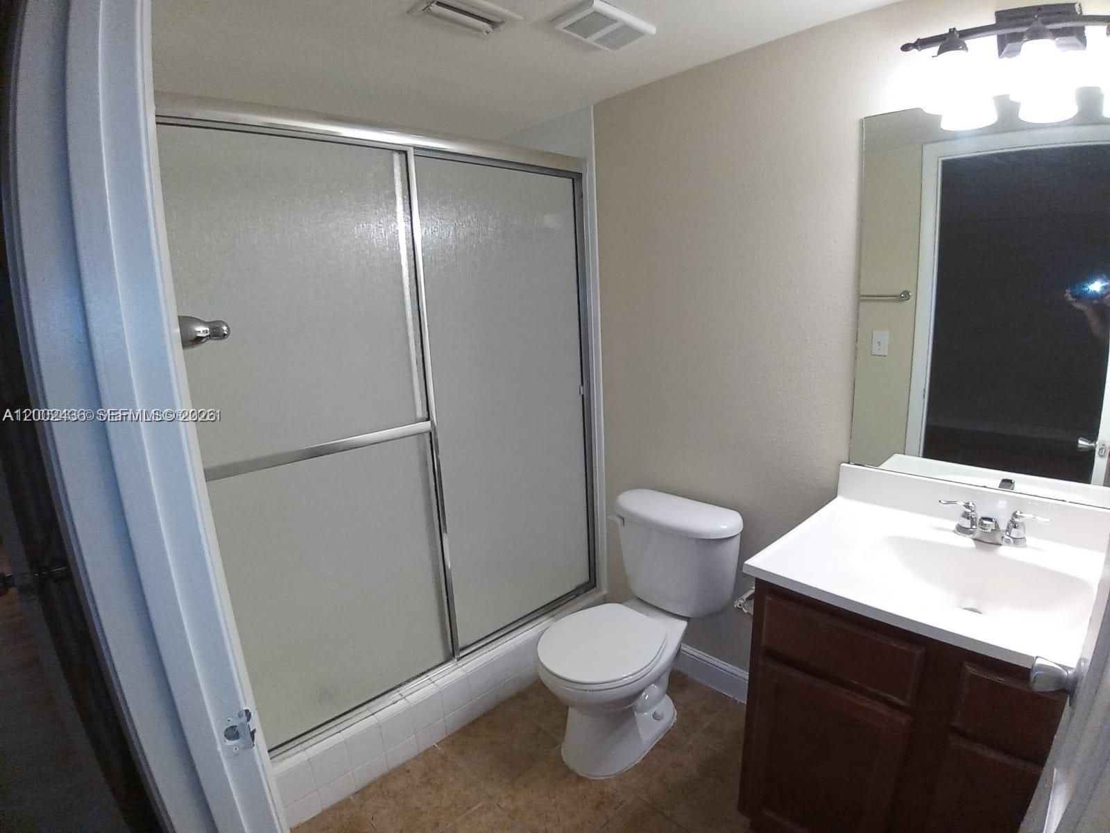 A12002436 Property Photo 8