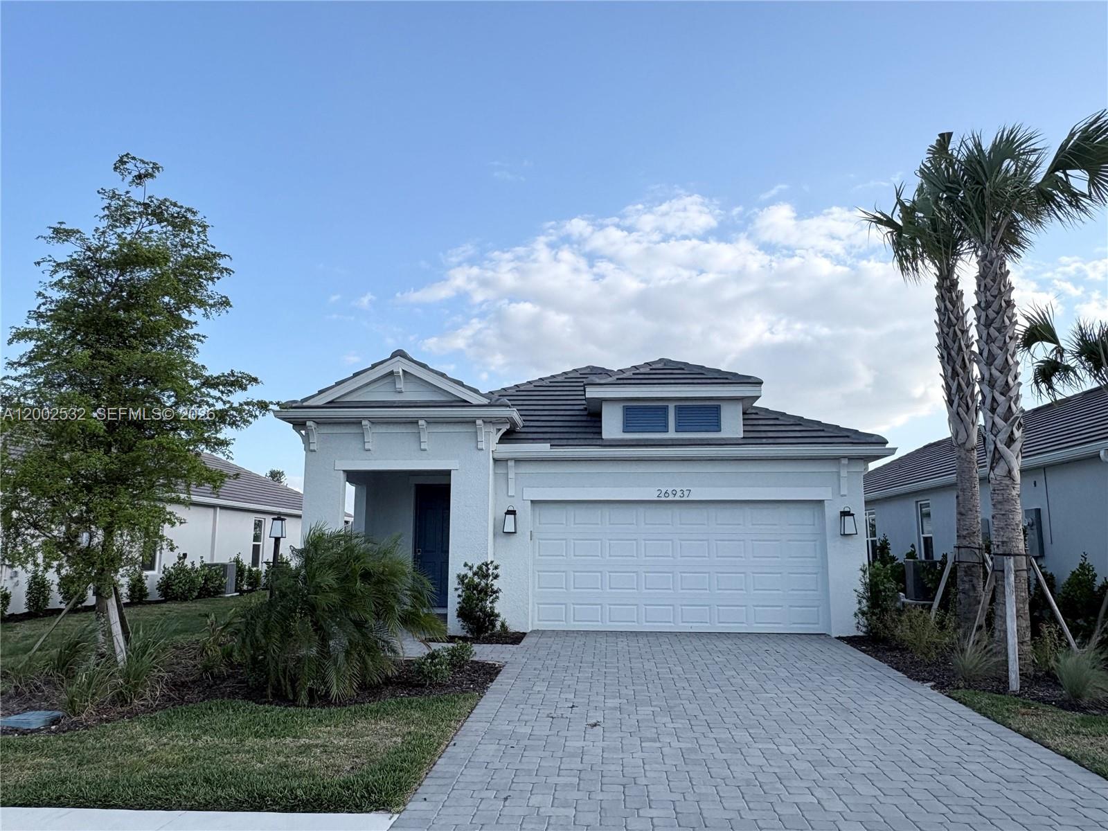 26937 Lark Court Property Photo 1