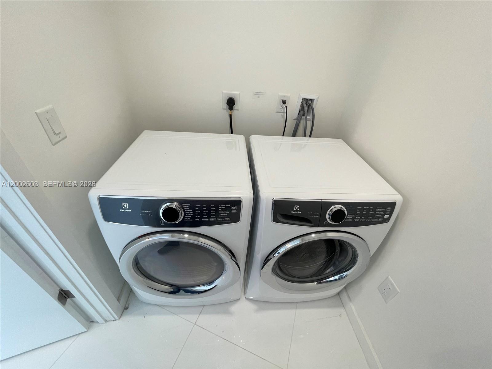 851 Ne 1st Avenue 3103 Property Photo 17