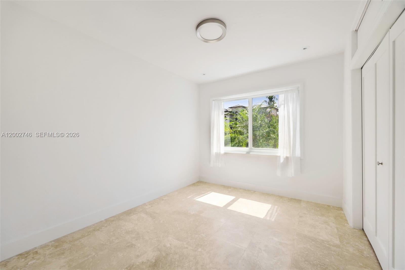 255 Ridgewood Road Property Photo 13