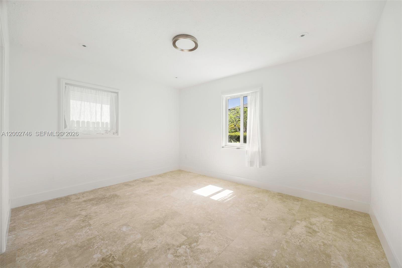 255 Ridgewood Road Property Photo 14