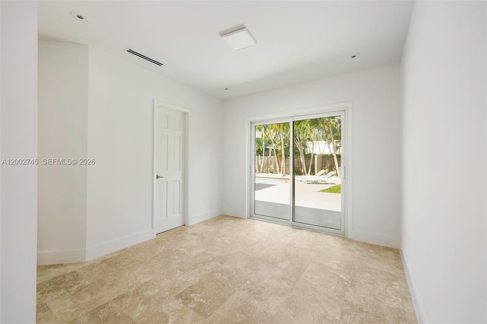 255 Ridgewood Road Property Photo 15