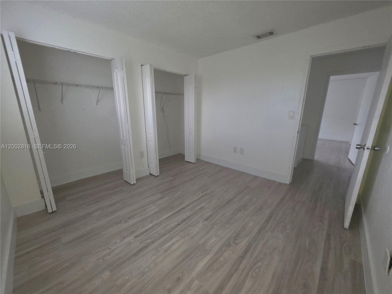 A12002816 Property Photo 21
