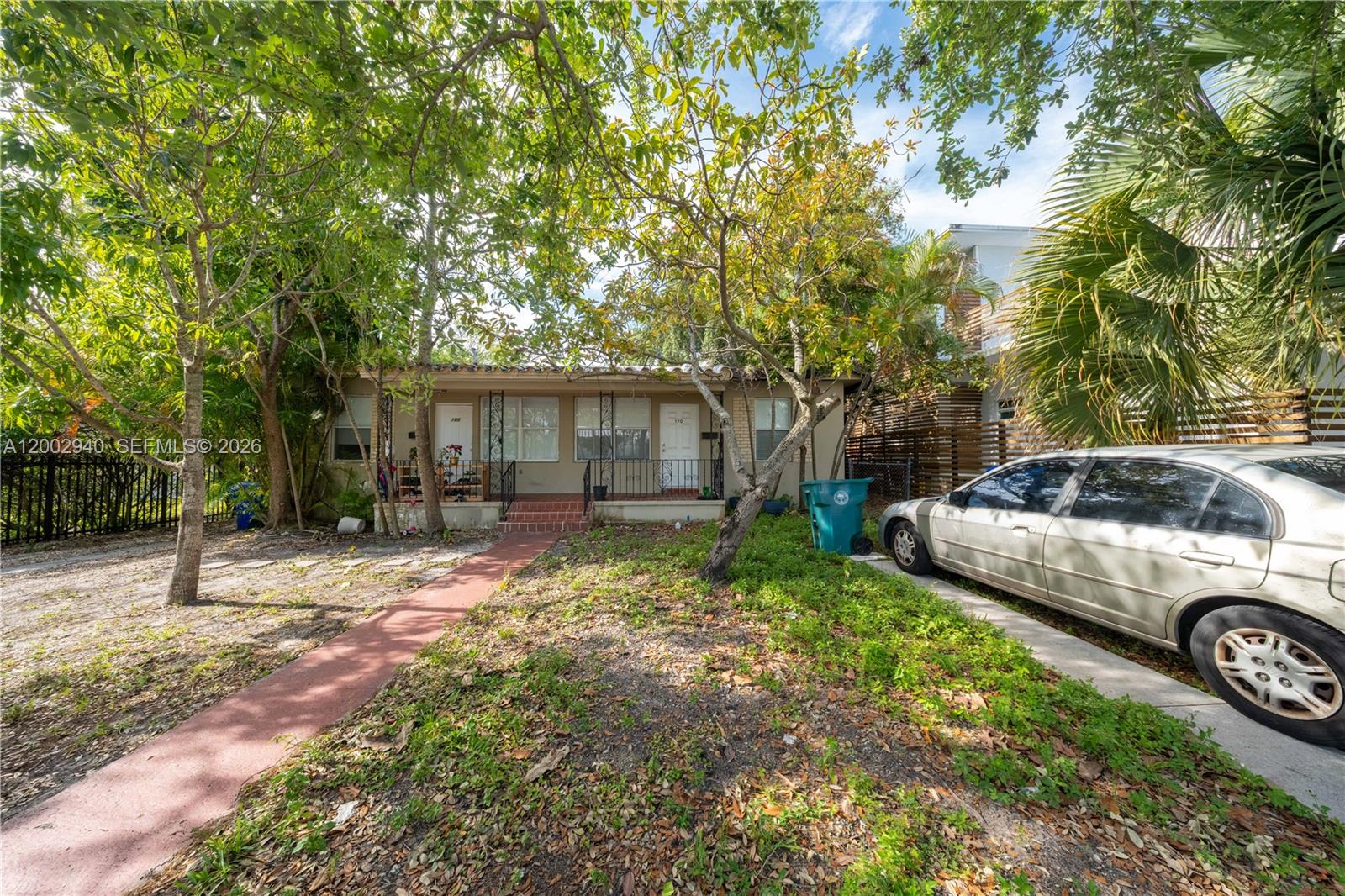 170 Ne 48th Street Property Photo 1