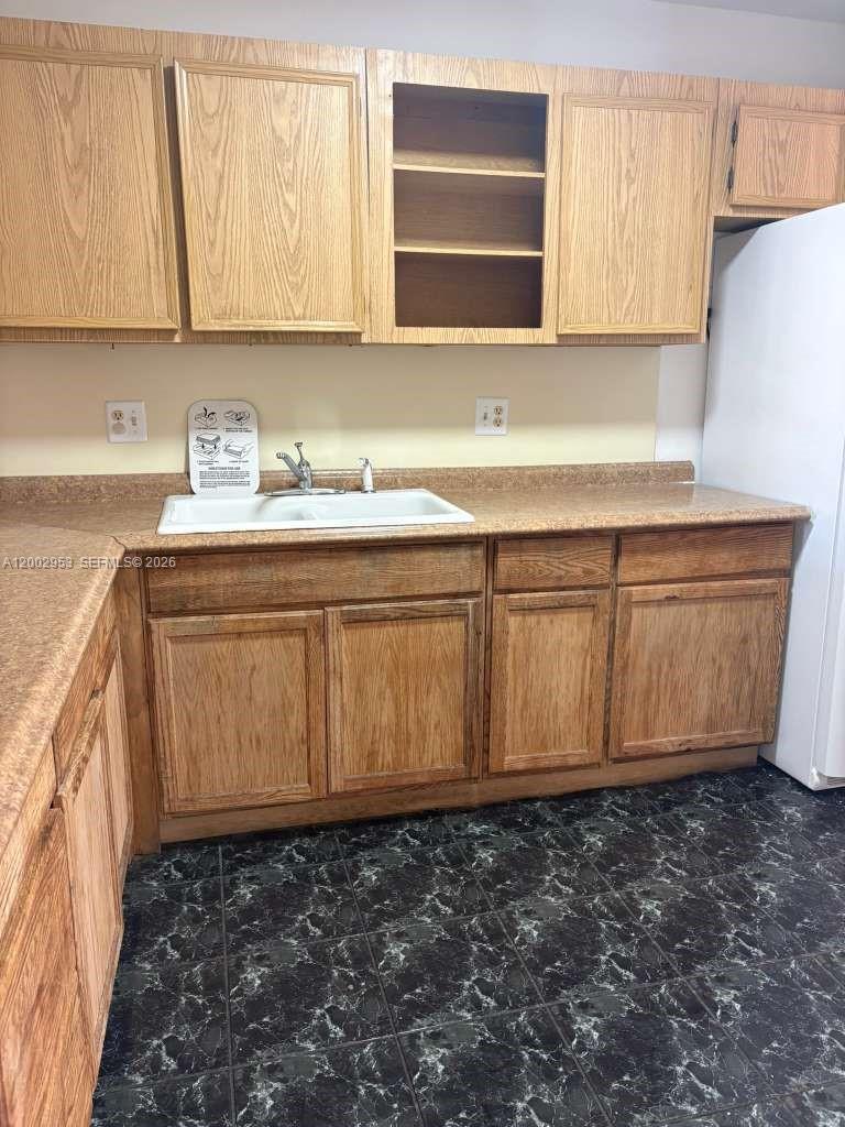 5937 Forest Hill Boulevard 204 Property Photo 6