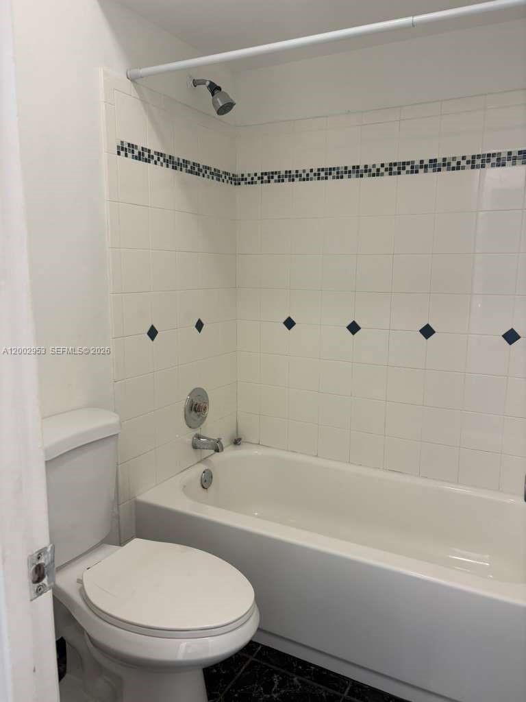 5937 Forest Hill Boulevard 204 Property Photo 20