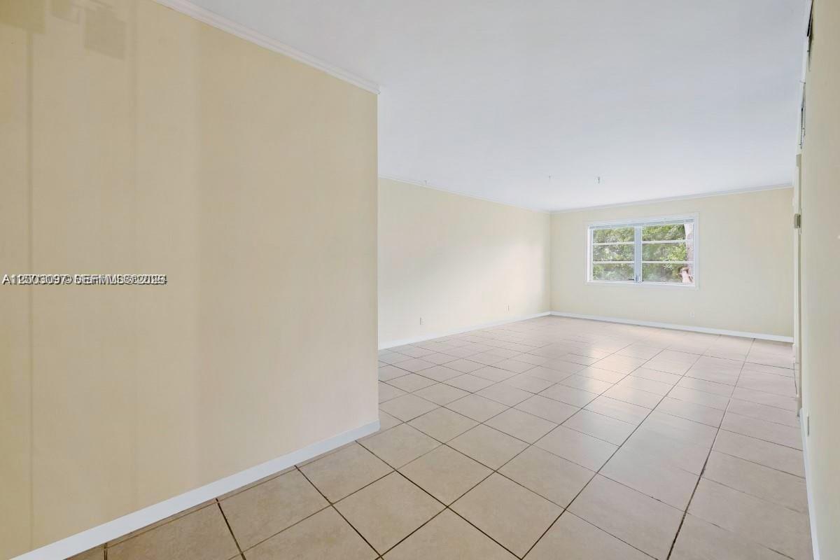 124 Ne 19th Court 114b Property Photo 9