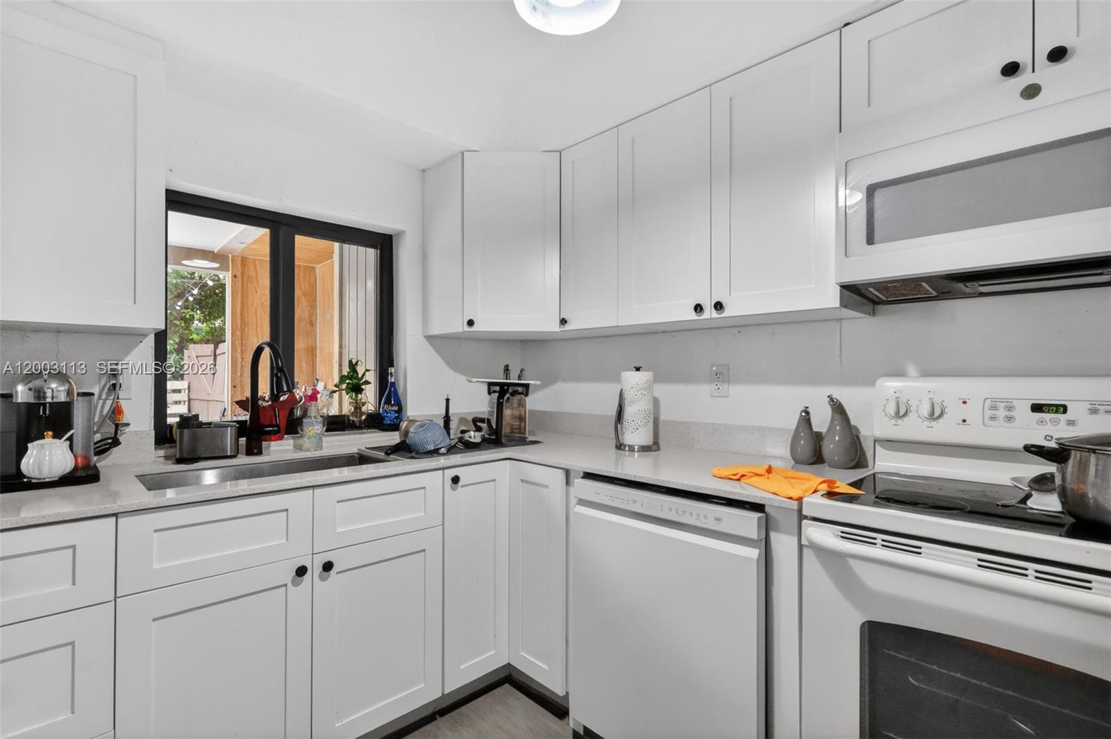 5814 Cleveland Street Property Photo 29