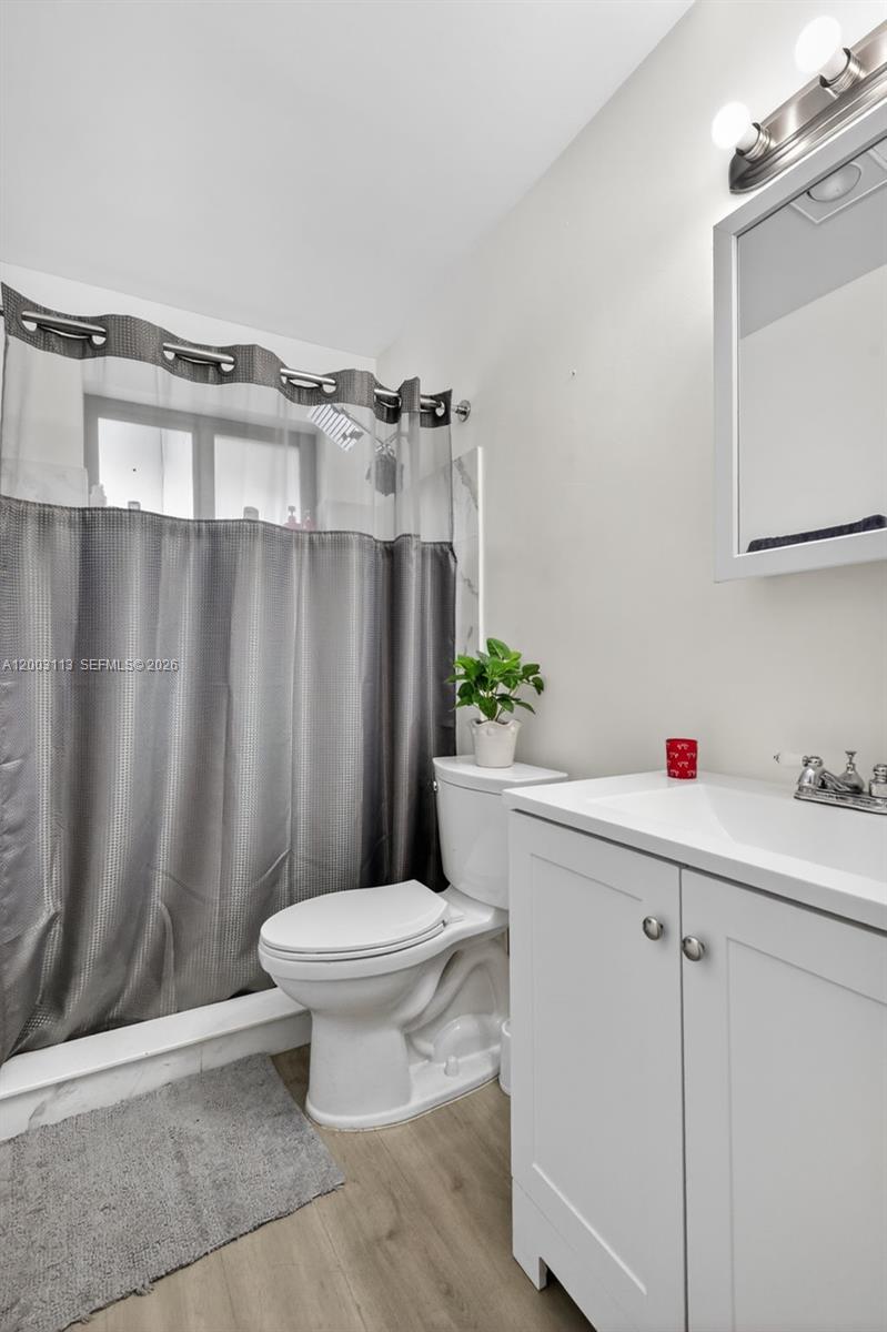 5814 Cleveland Street Property Photo 38