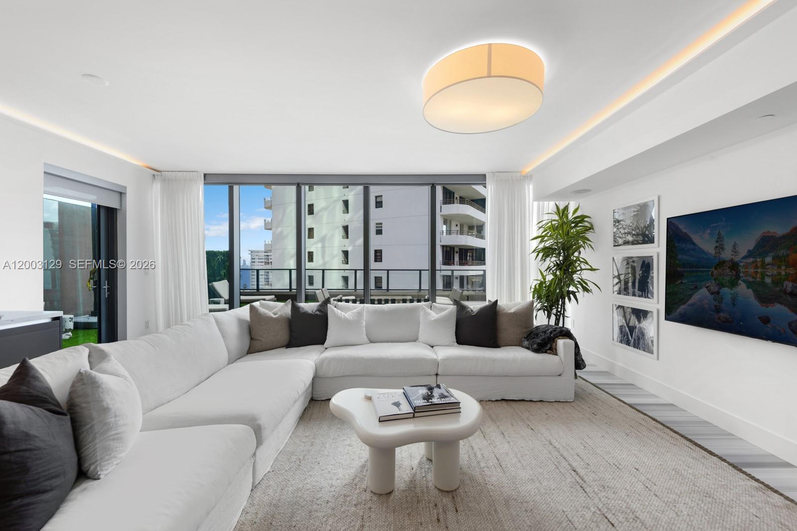 1451 Brickell Avenue 903 Property Photo 12
