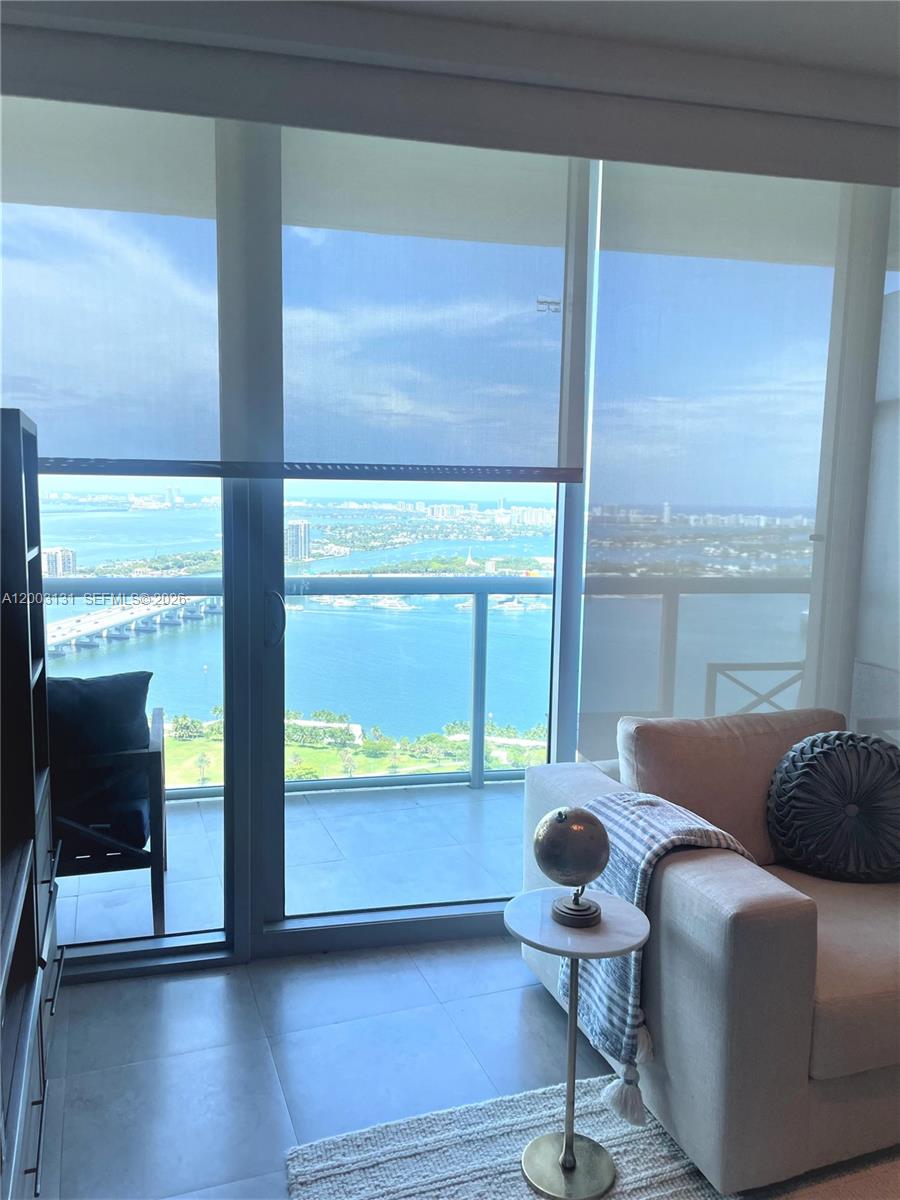 888 Biscayne Boulevard 4310 Property Photo 7