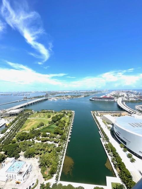 888 Biscayne Boulevard 4310 Property Photo 8