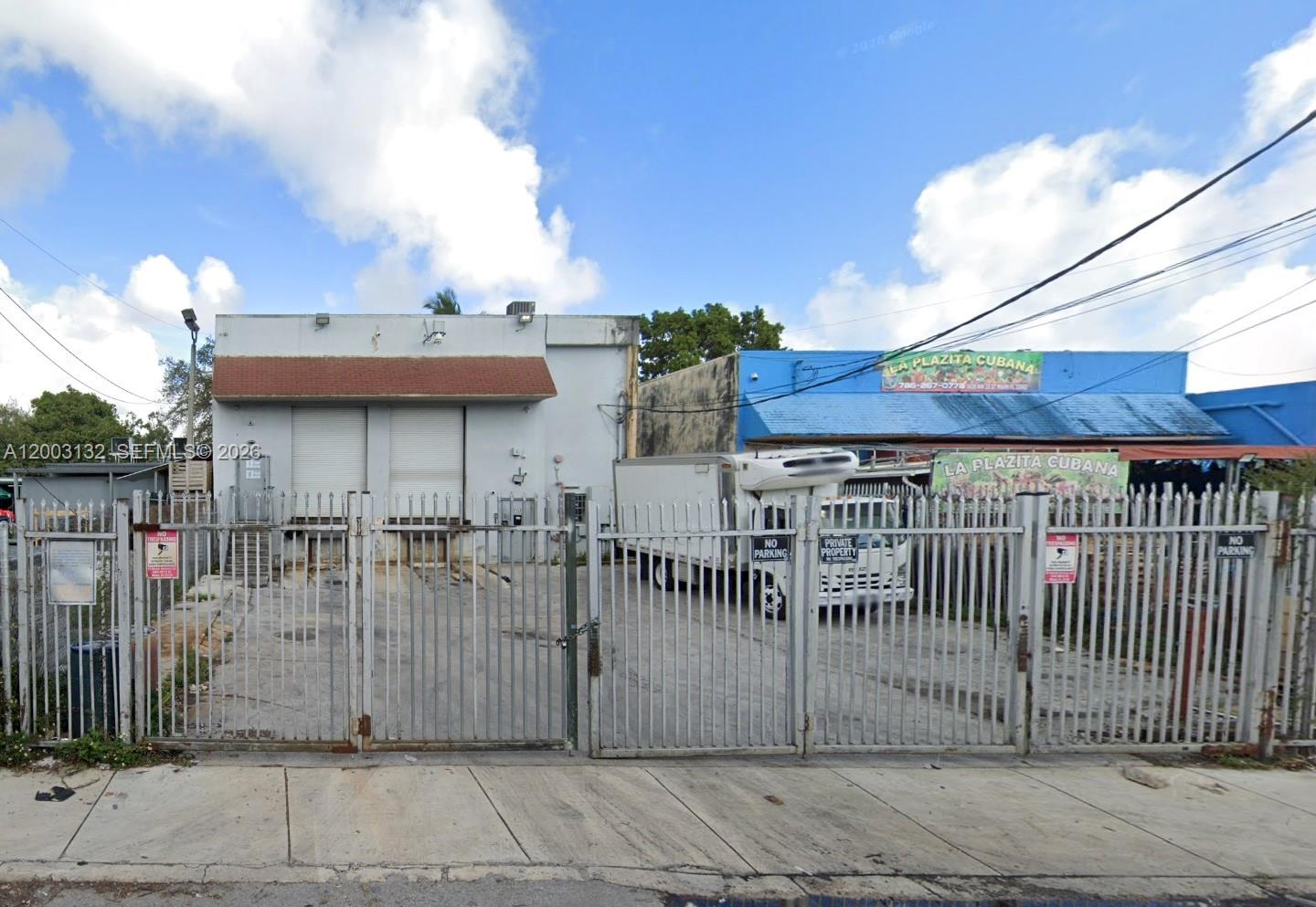 1445 Nw 23rd Street Property Photo 1