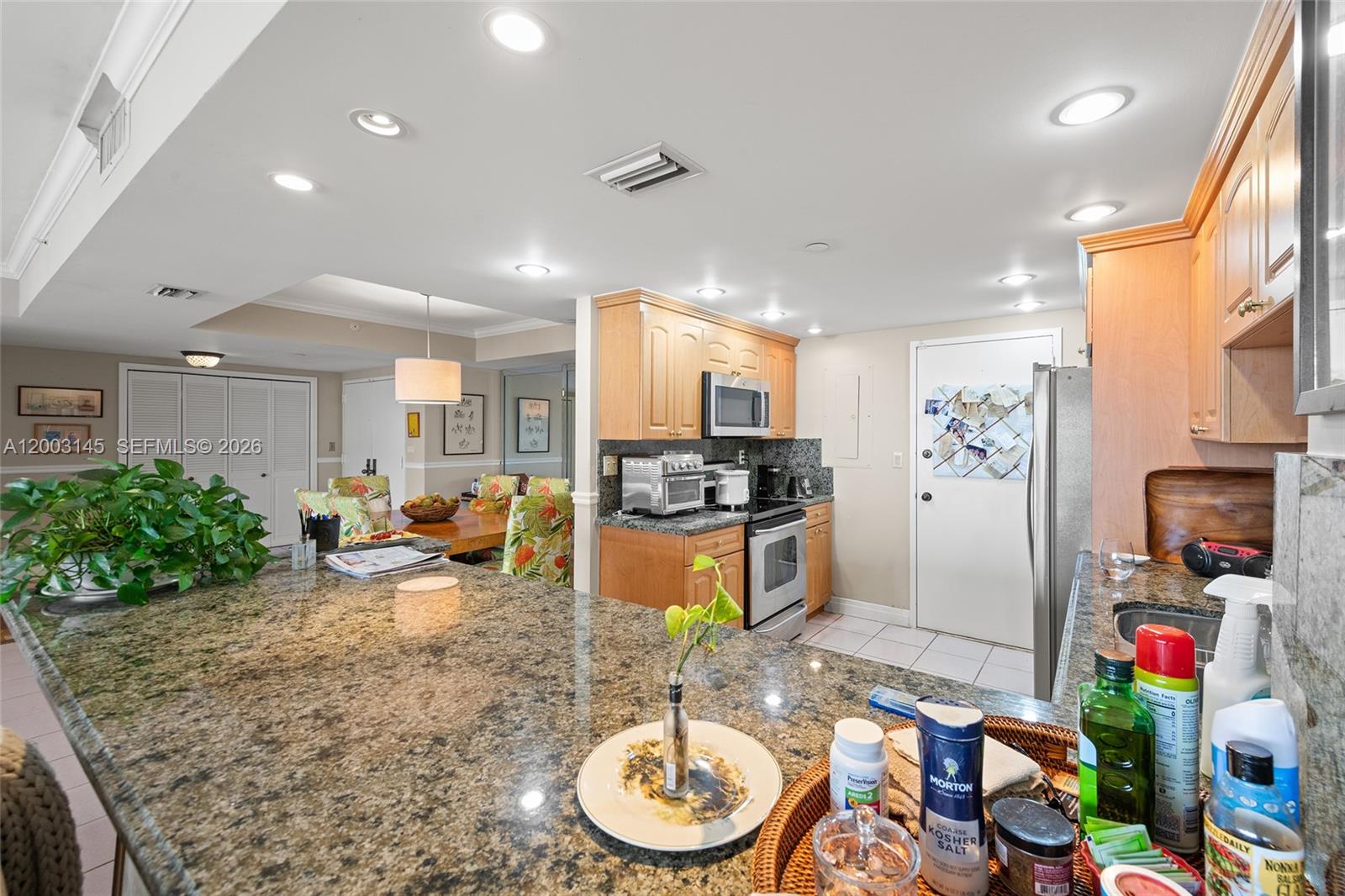 11113 Biscayne Boulevard 1554 Property Photo 4