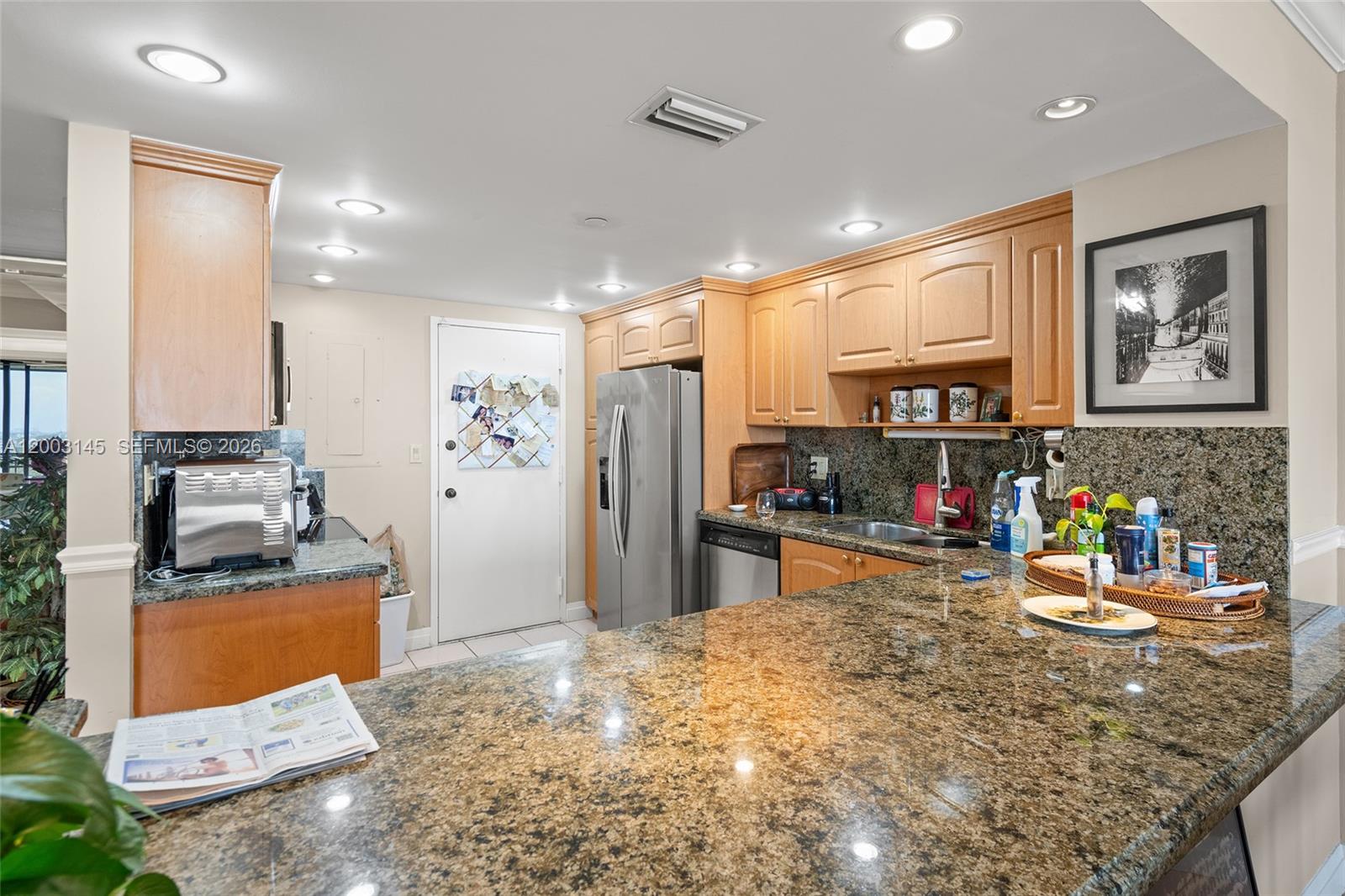 11113 Biscayne Boulevard 1554 Property Photo 5